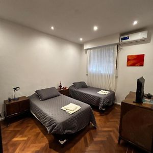 Habitación con 2 Camas Individuales